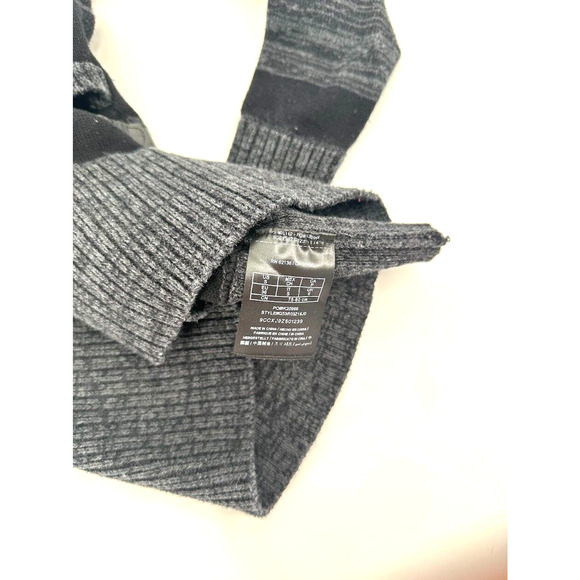 Guess Black Striped Shawl Collar Buckle Long Sweater Top Size S/P Y2K Preppy - Picture 5 of 7